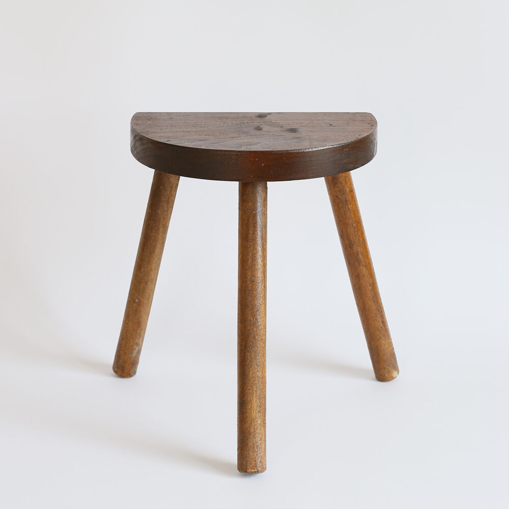 Tripod stool