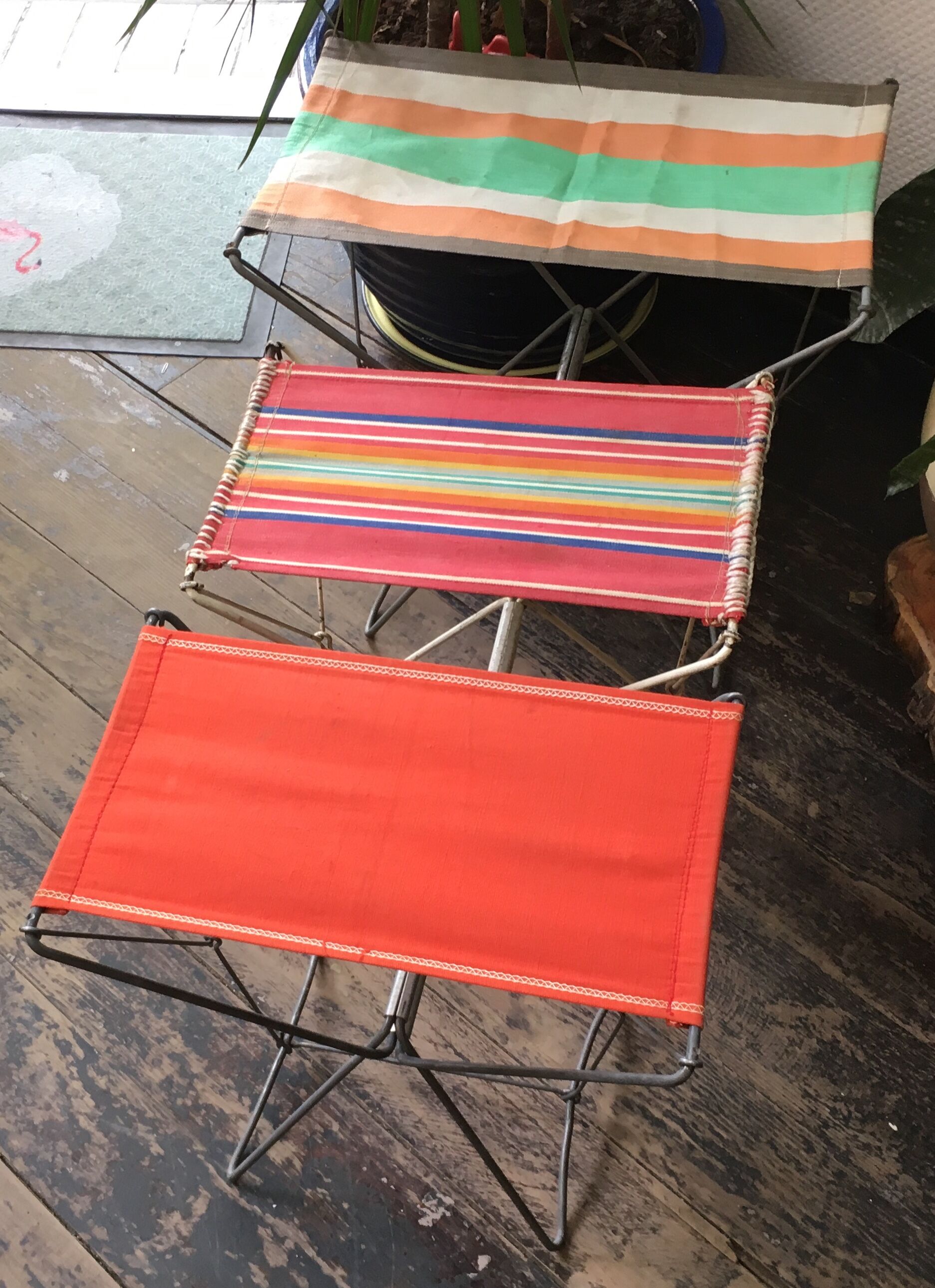 Série de 3 tabourets pliants