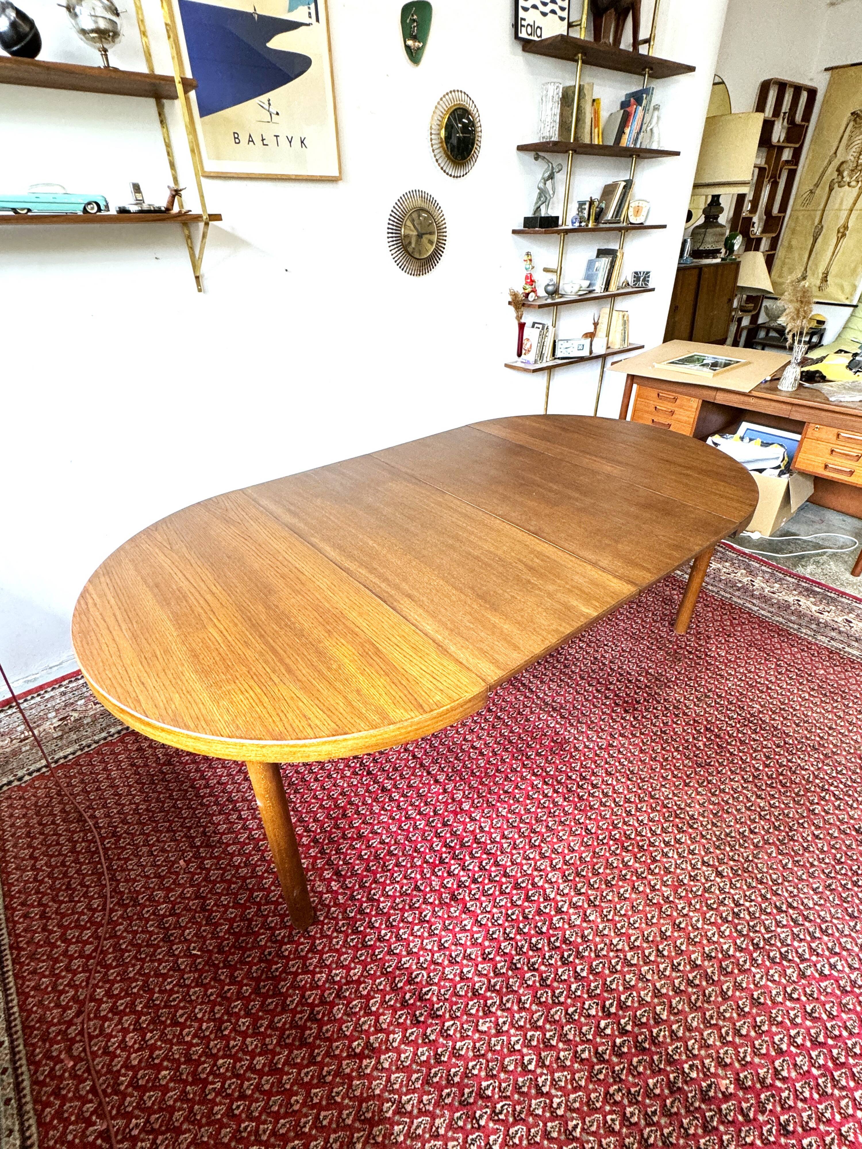 Expandable oak table, denmark 1960s/1970s, vintage, mid-c modern