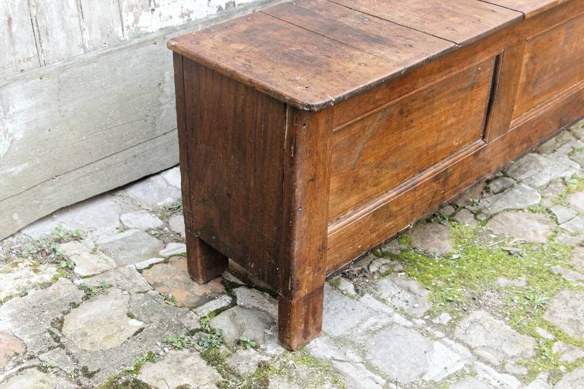 Wooden chest bench, 18th century