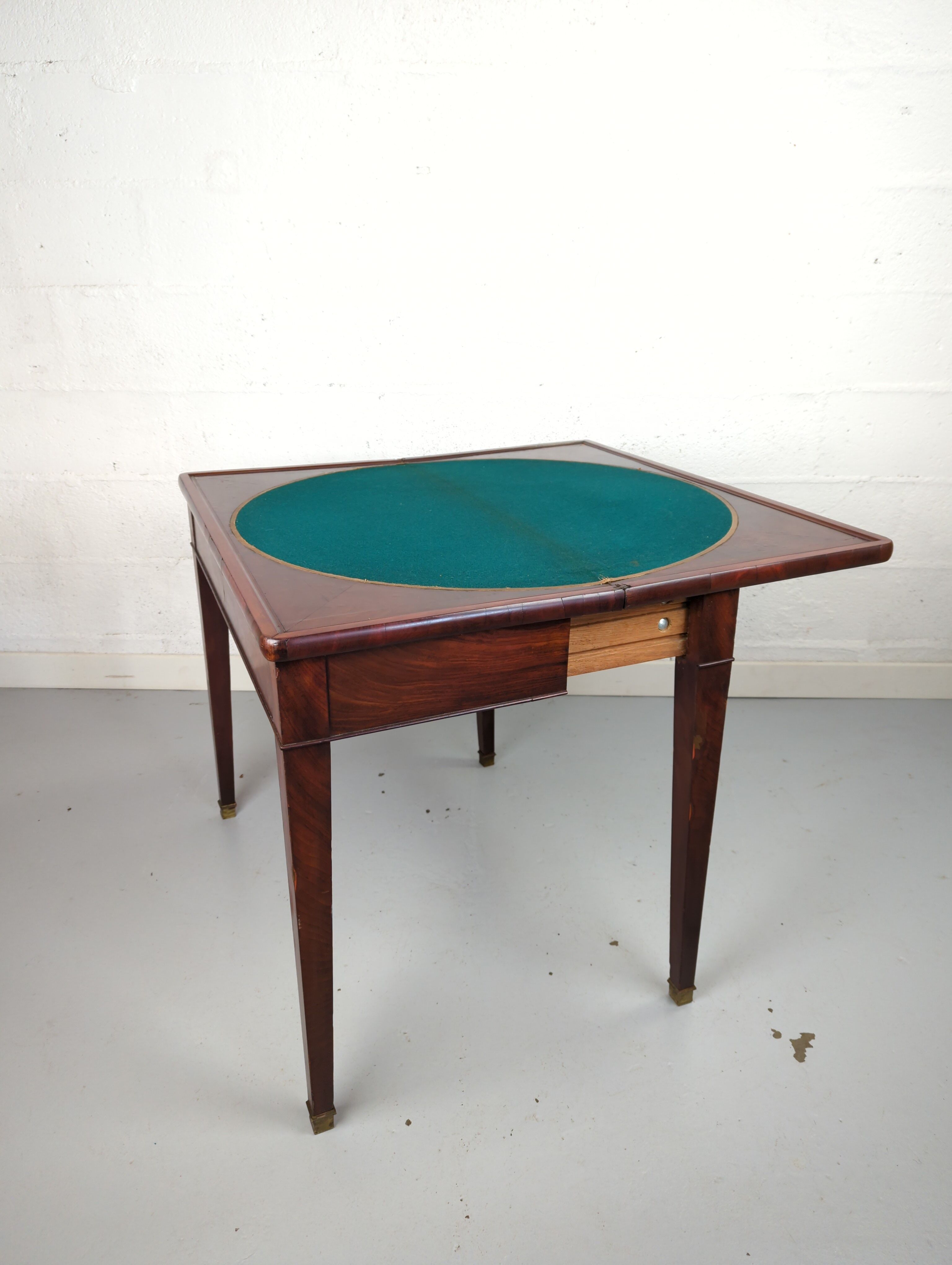 Game table wallet mahogany veneer era empire