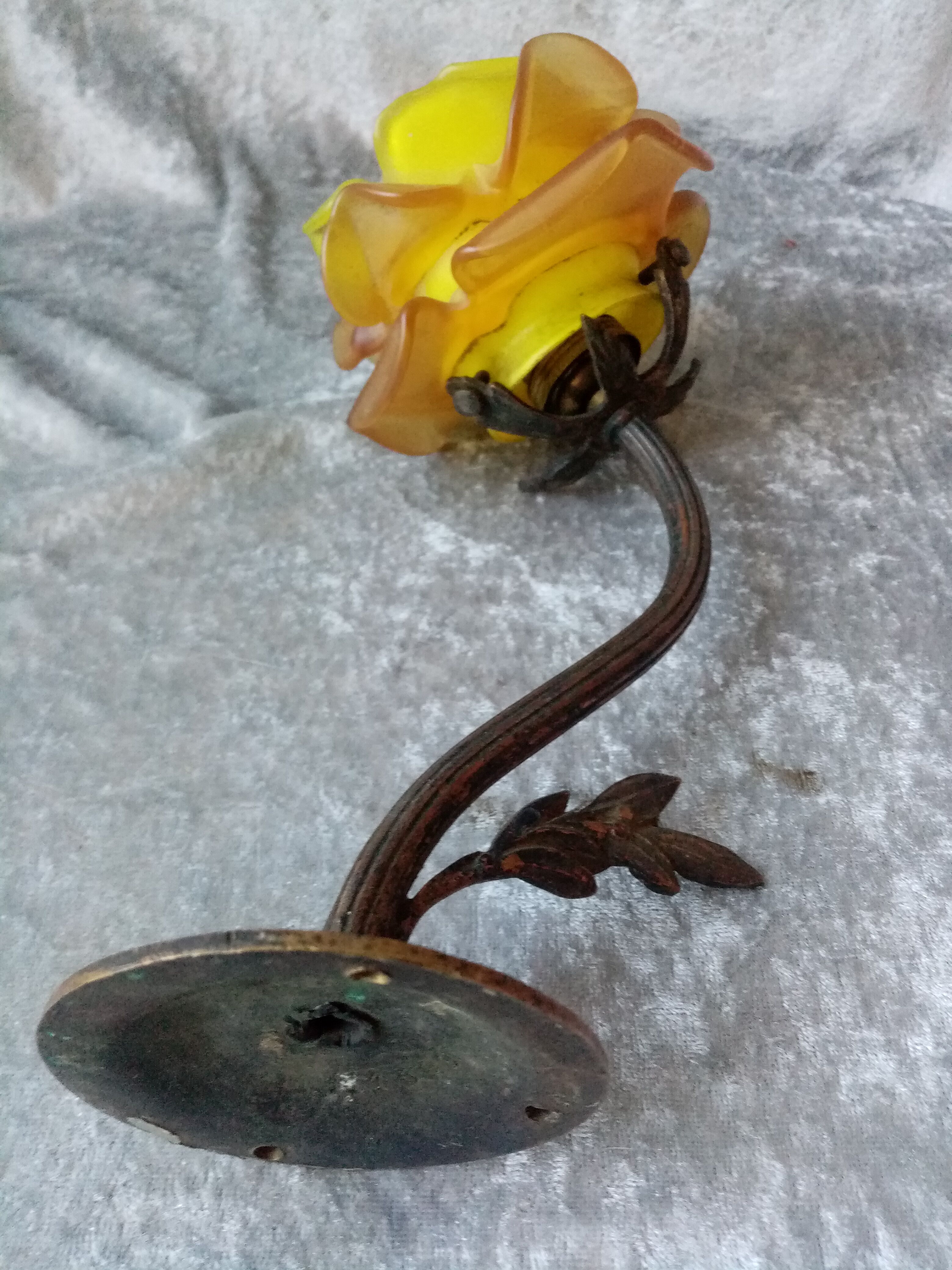 Bronze wall lamp and art nouveau glass paste