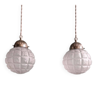 Pair of Art Deco frosted glass pendants, 1920s-30s.