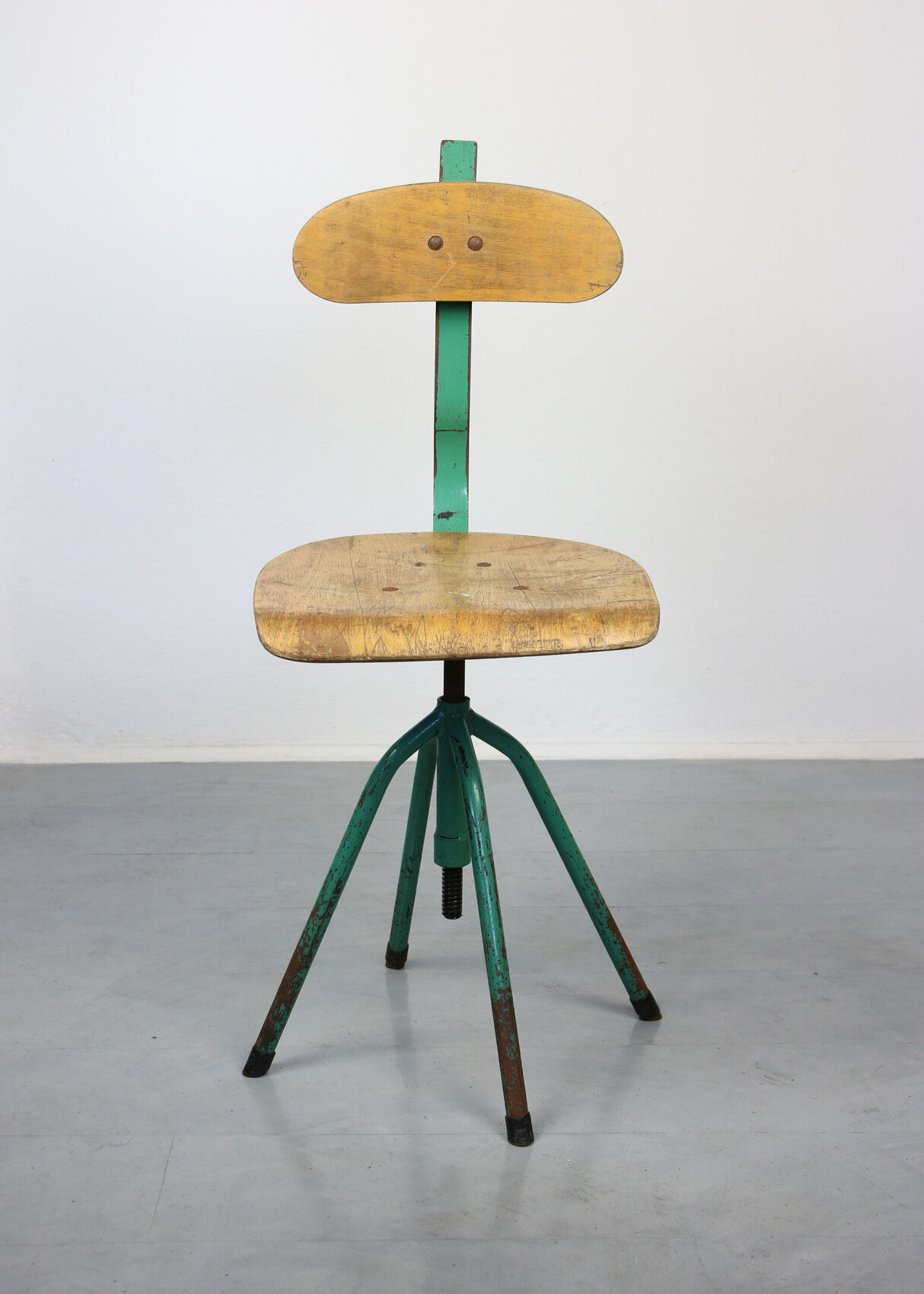 Set of 2 industrial mint green swivel chairs, 1960