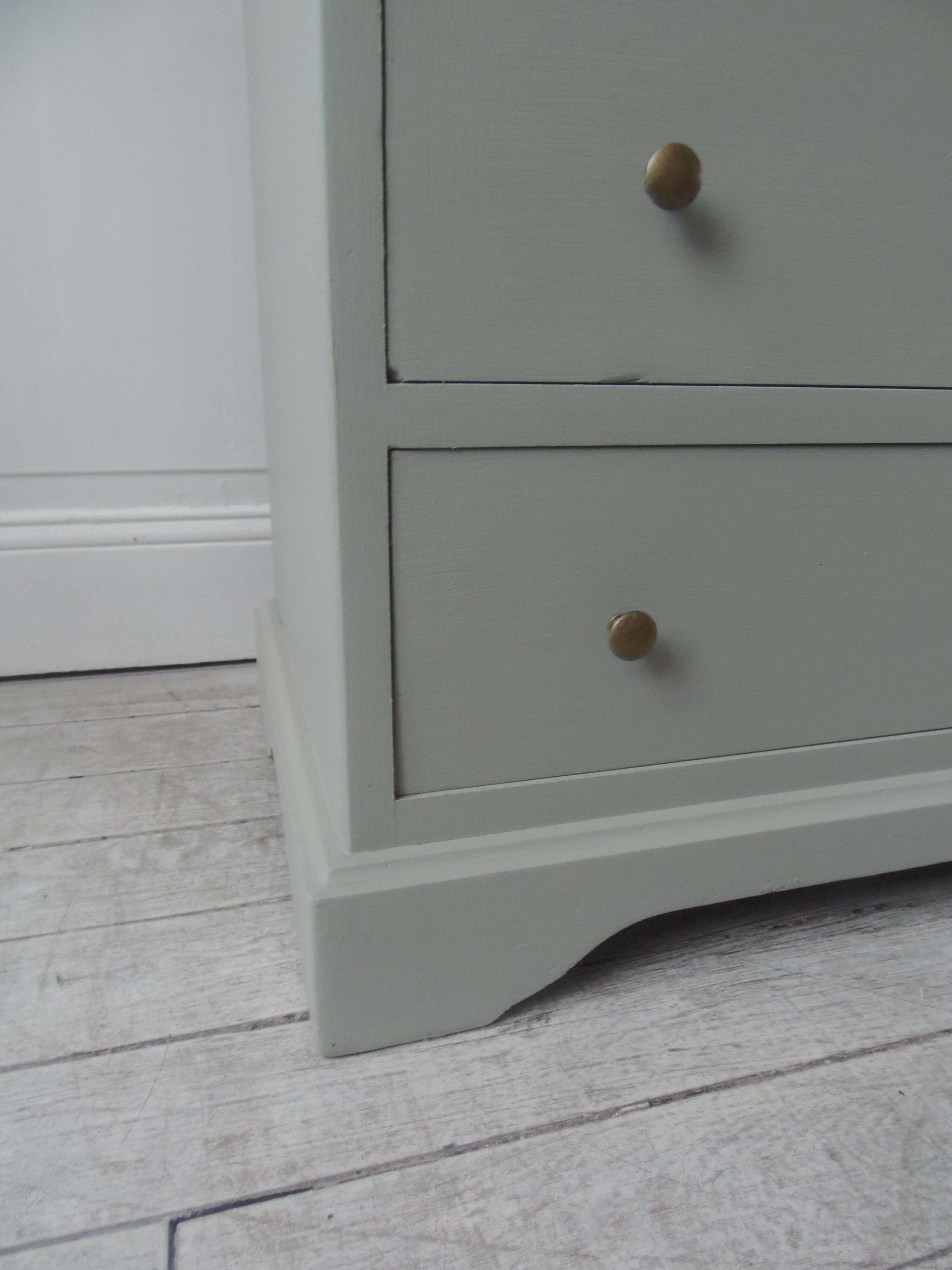 Louis Philippe style chest of drawers, 7 drawers, in verdigris, wooden top