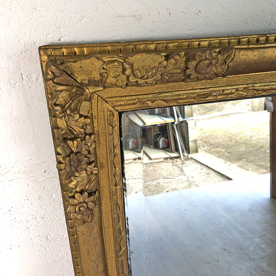 Old bevelled ice mirror 95x76cm
