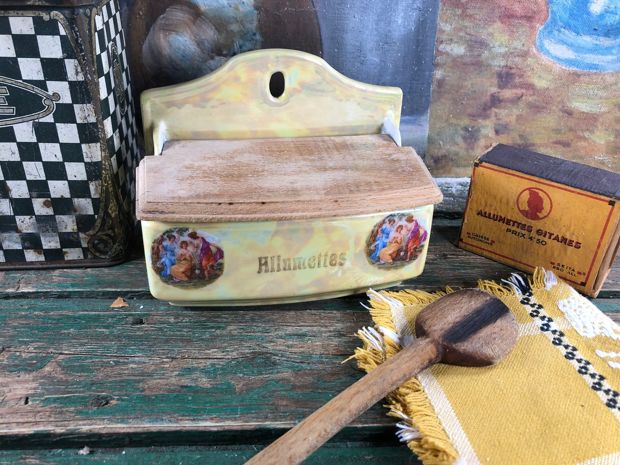 Matchbox or salt in enamelled yellow wall with decoration of women