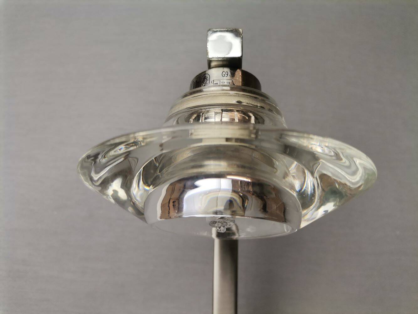 Chromed metal halogen dimmer desk lamp
