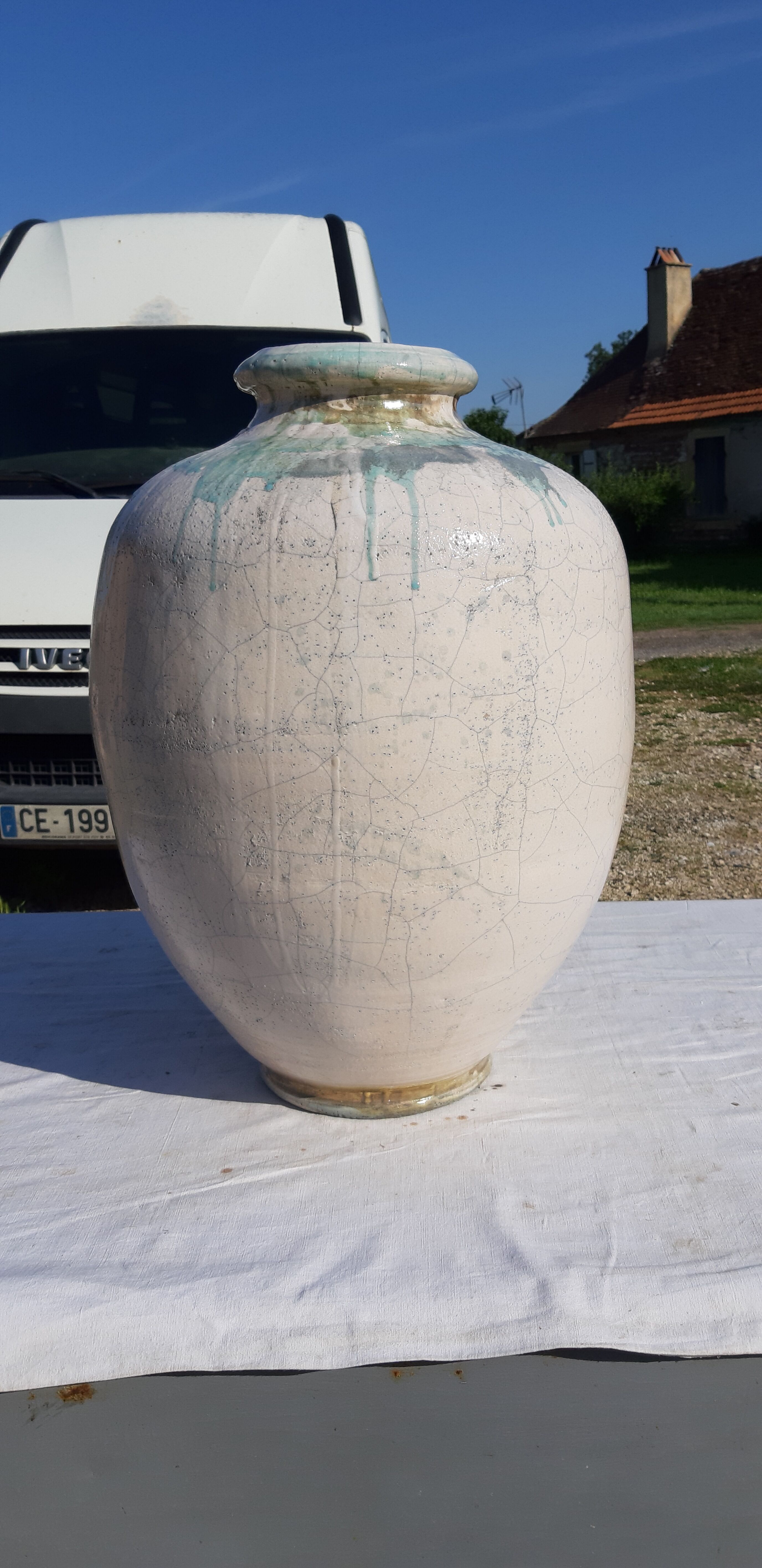 Glazed sandstone jar by François Peyrat