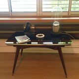 Crank dining table