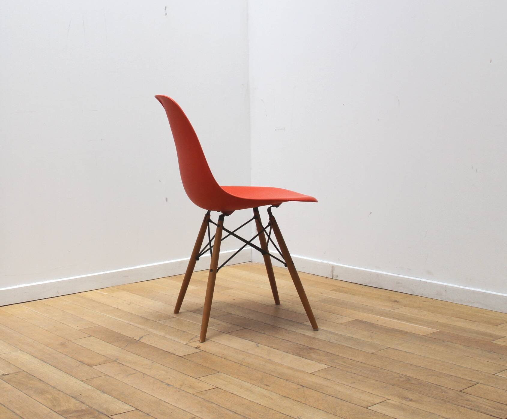 DSW chair, Charles & Ray Eames, Vitra