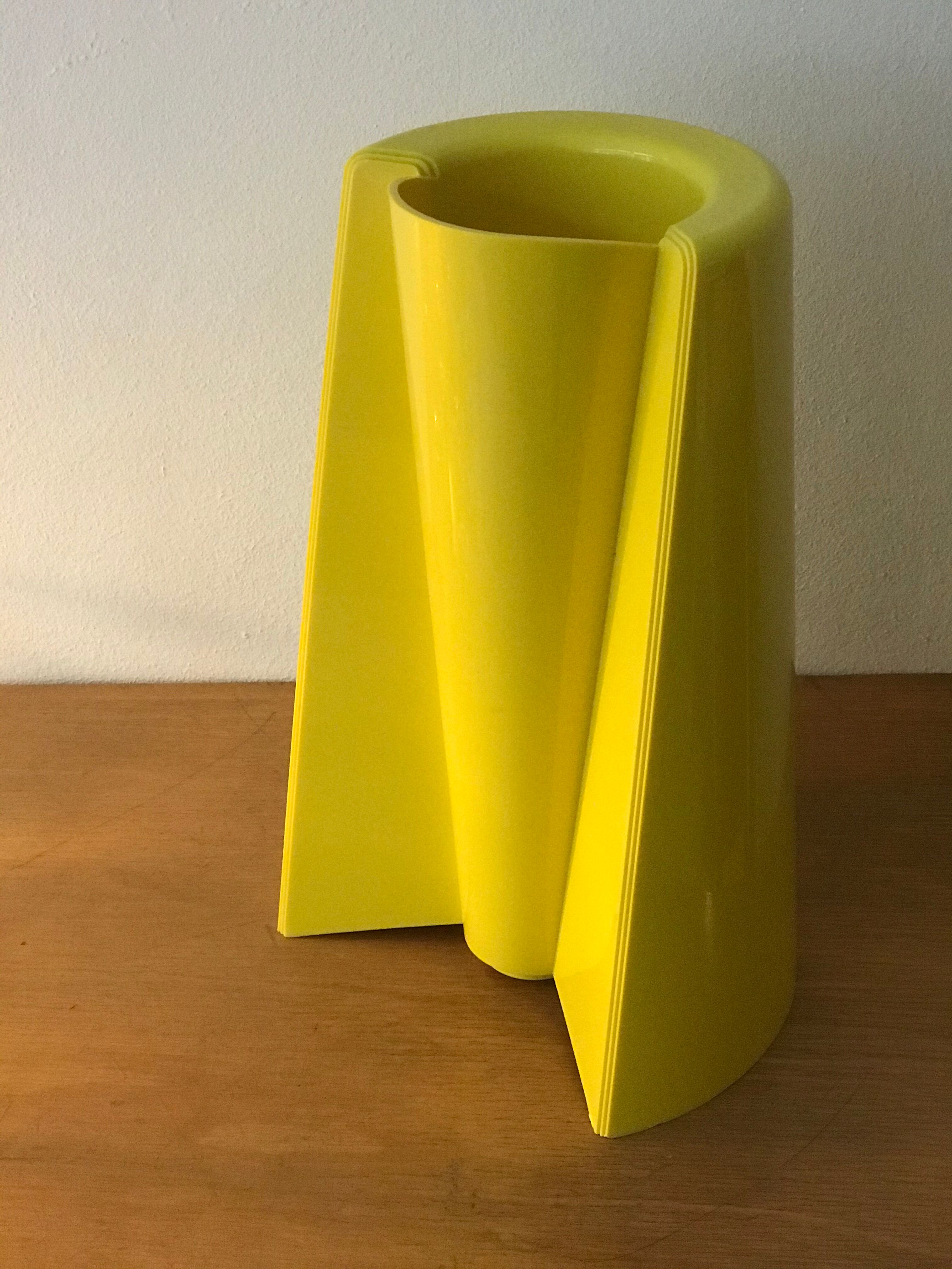 Vase PagoPago par Enzo mari pour Danese
