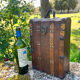 Coffre en bois pour deux bouteilles de vin avec compartiment secret