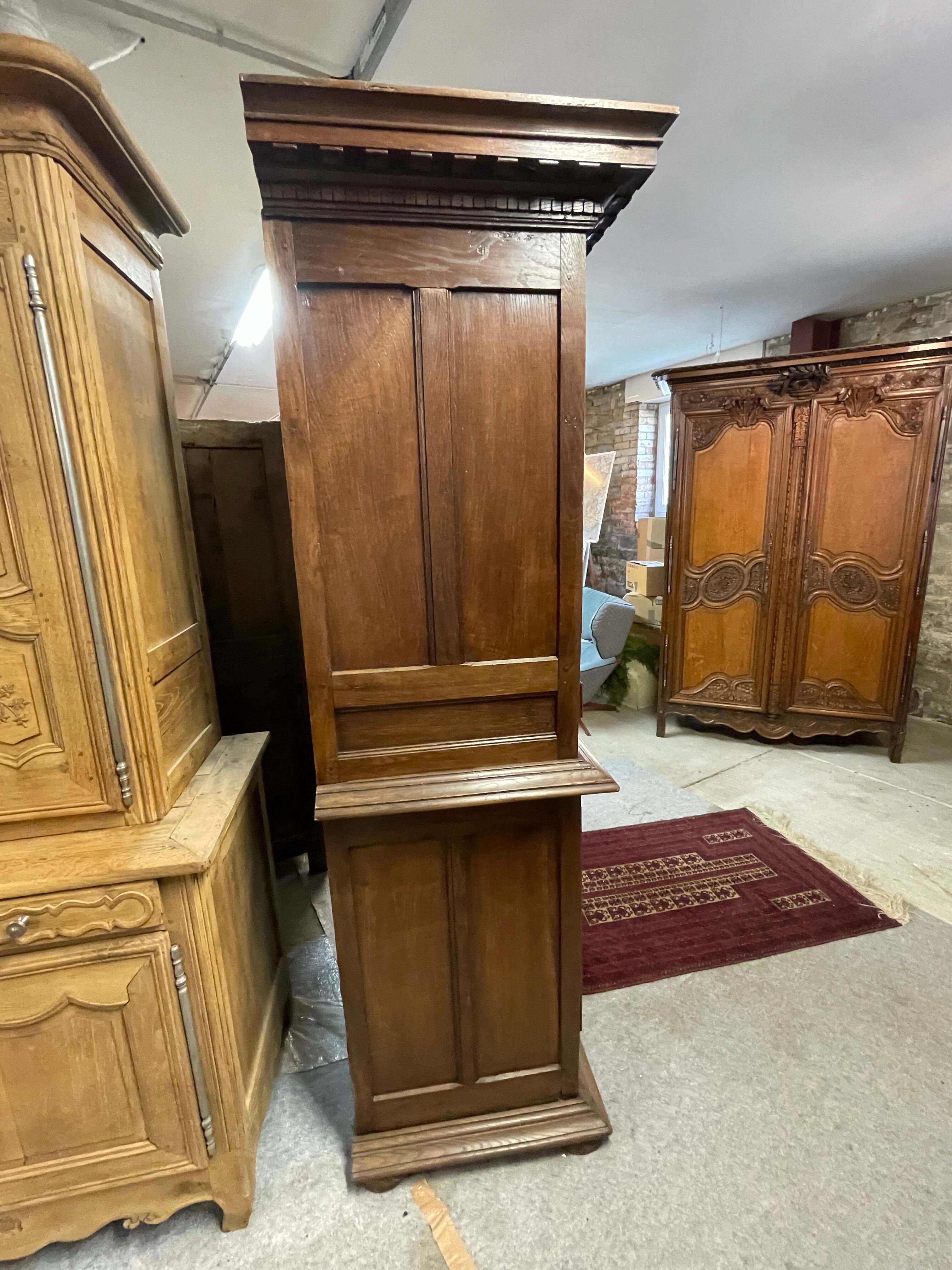 Dresser in oak 18th