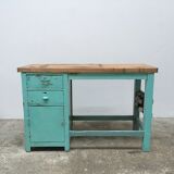 Counter desk established mint
