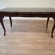 Table Chippendale en acajou XXème avec piano en noyer en verre trempé fumé