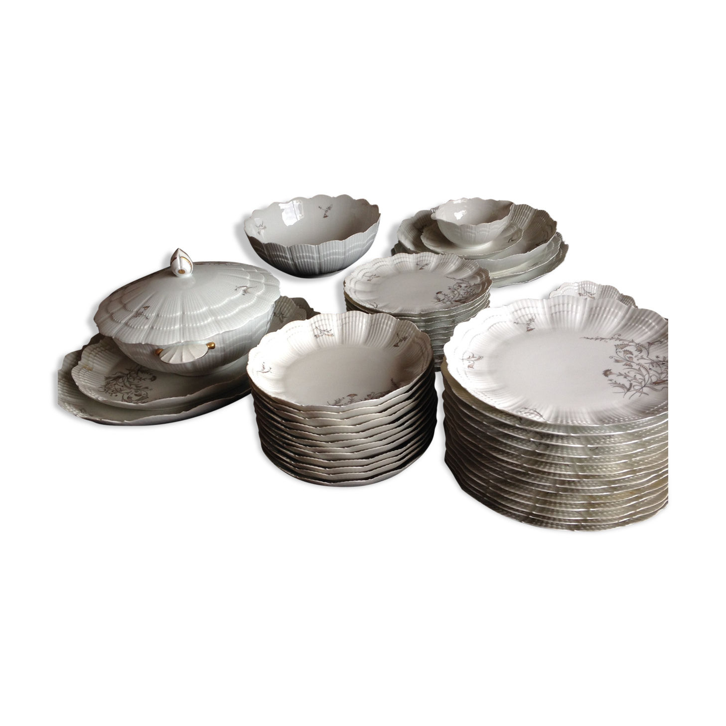 Limoges porcelain dinner service