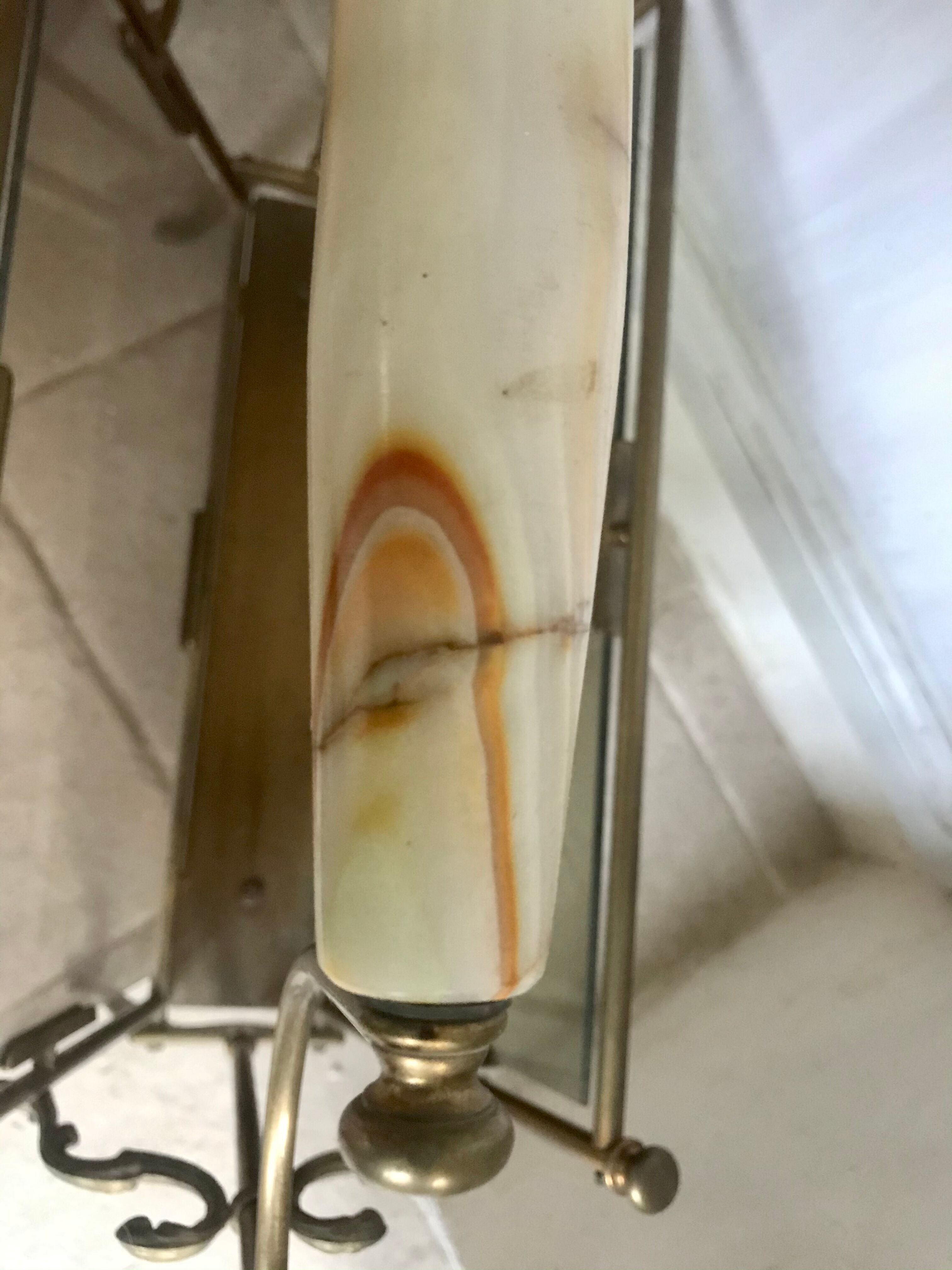 Onyx and laiton review gate 1960s