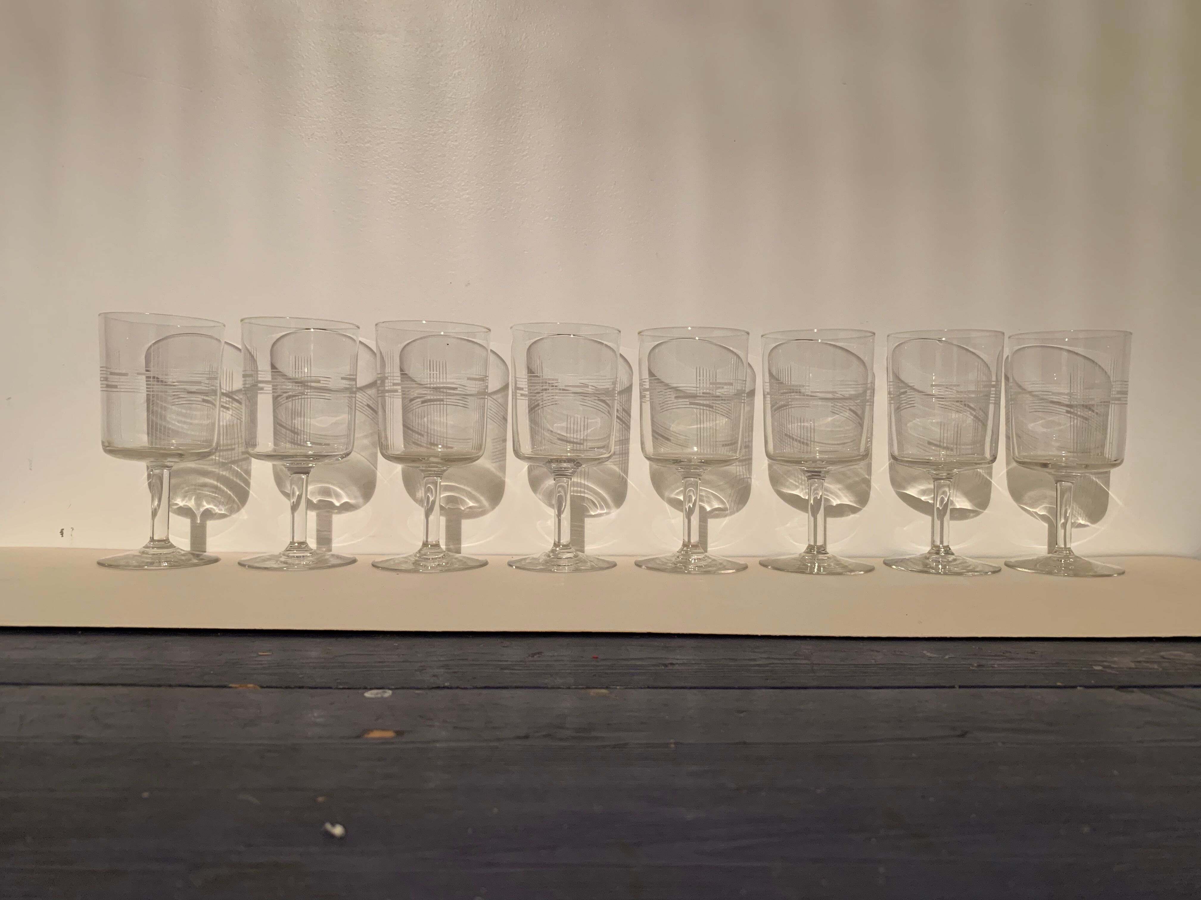 Set of 8 glasses with chiseled crystal stems 50s