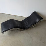 Chaise longue modèle LC4 par Le corbusier, Charlotte Perriand