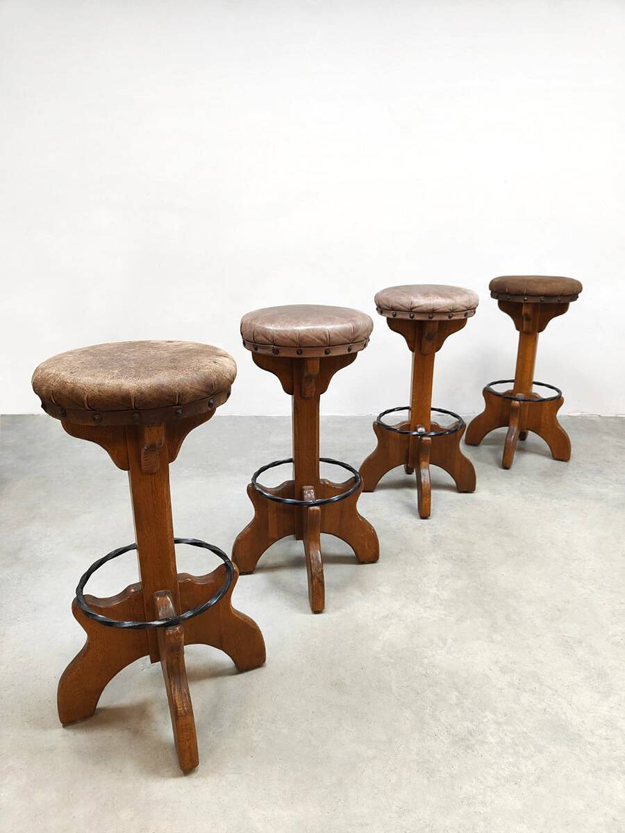 Vintage leather barstools 'Brutalism'