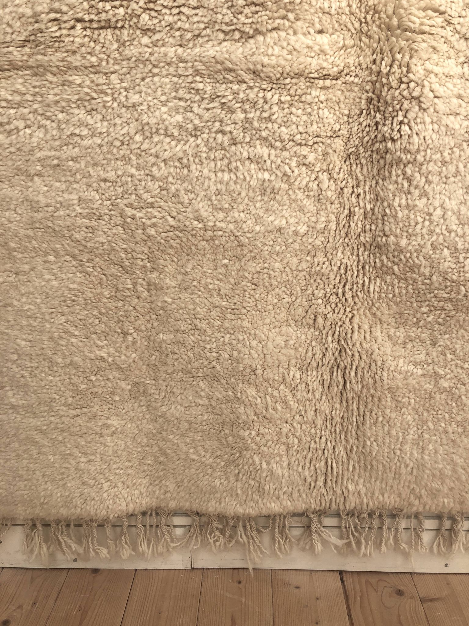 Moroccan Berber carpet Beni Ouarain un motifless 2,46x1.67m