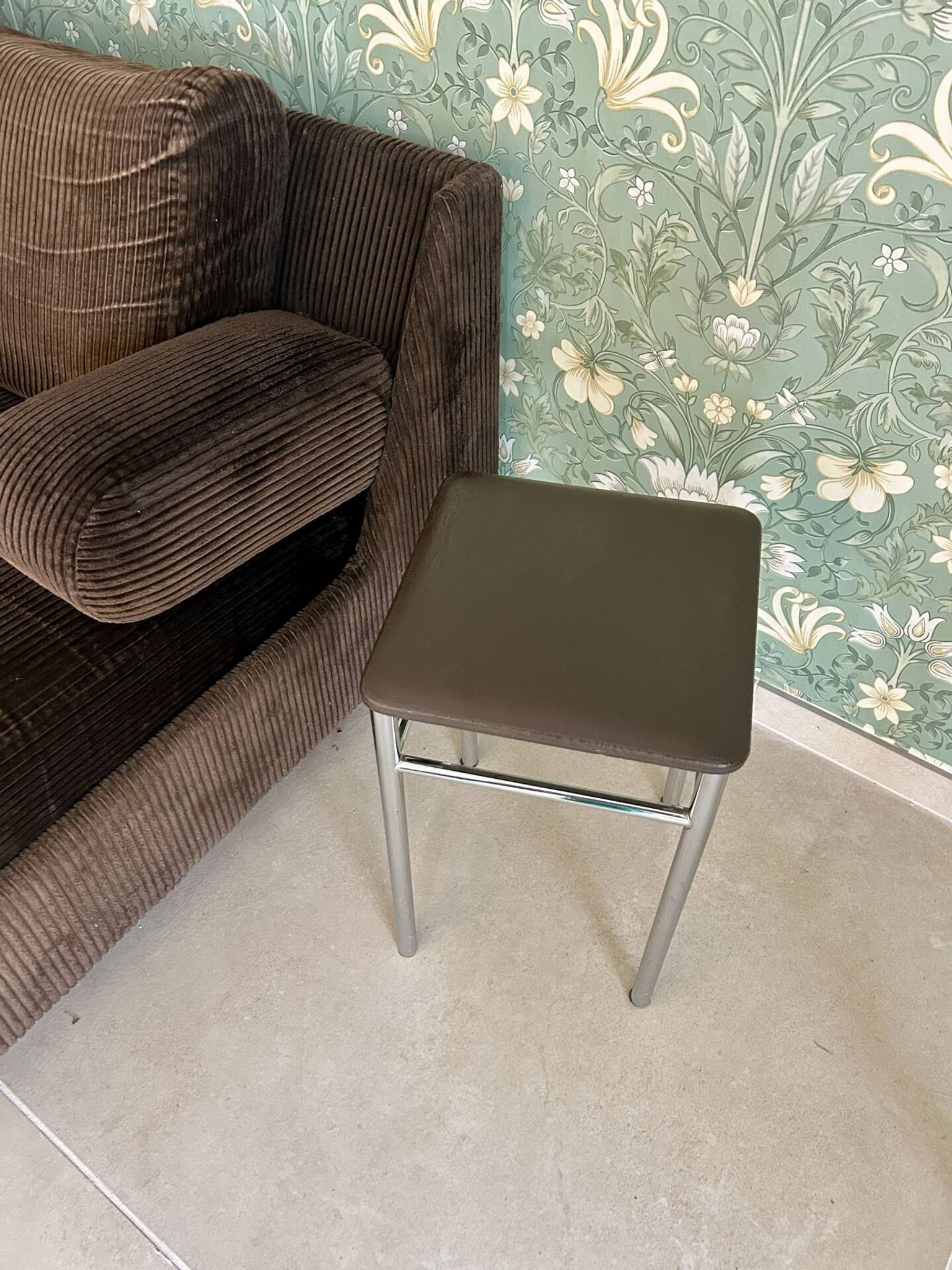 Tabouret vintage simili cuir marron