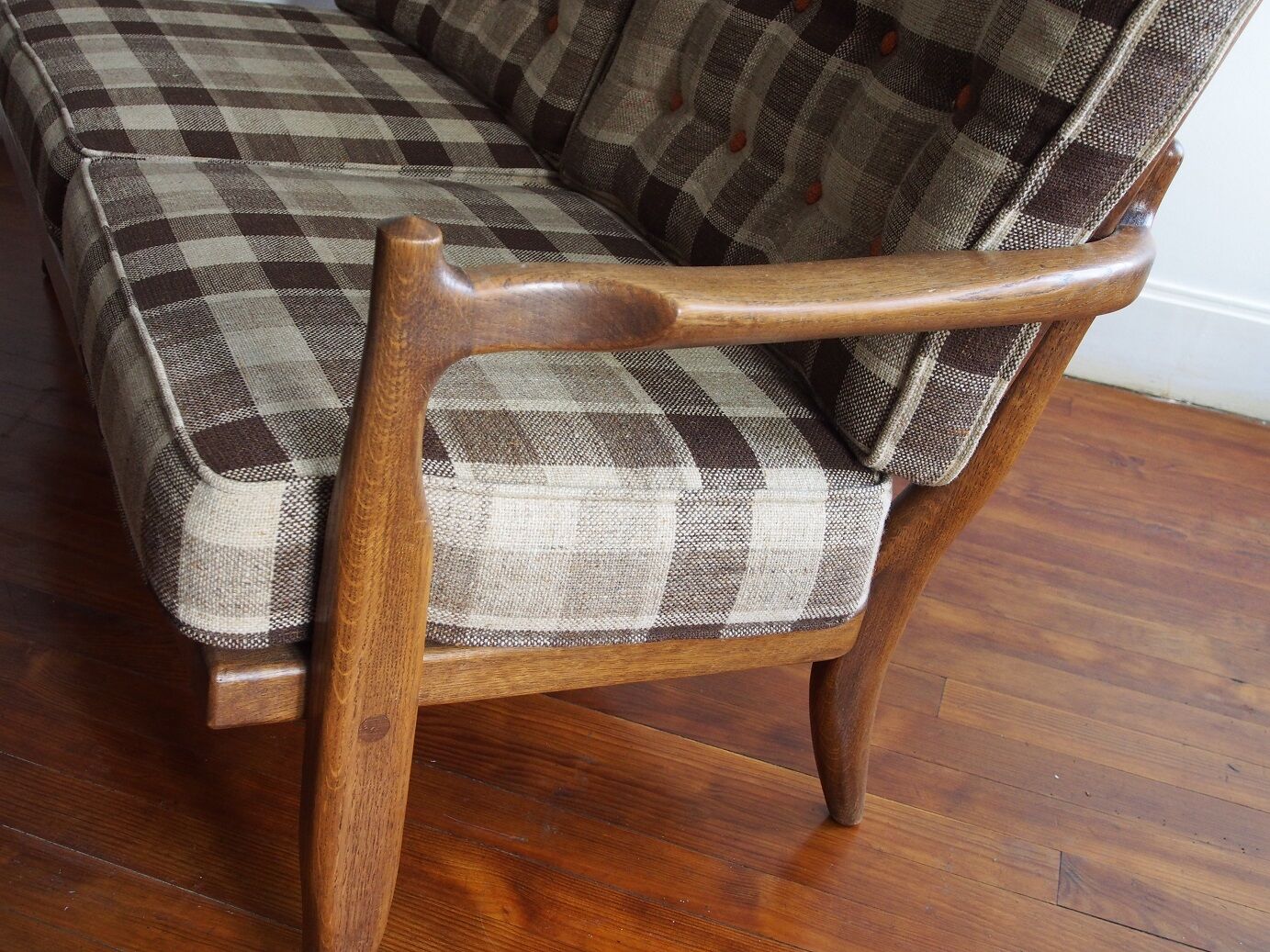 Guillerme and Chambron sofa, model José