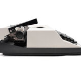 Typewriter Olympia Alphamatic 33 white revised ribbon new 1980