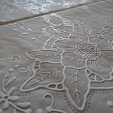 Oilcloth 260 x 150 white flower patterns