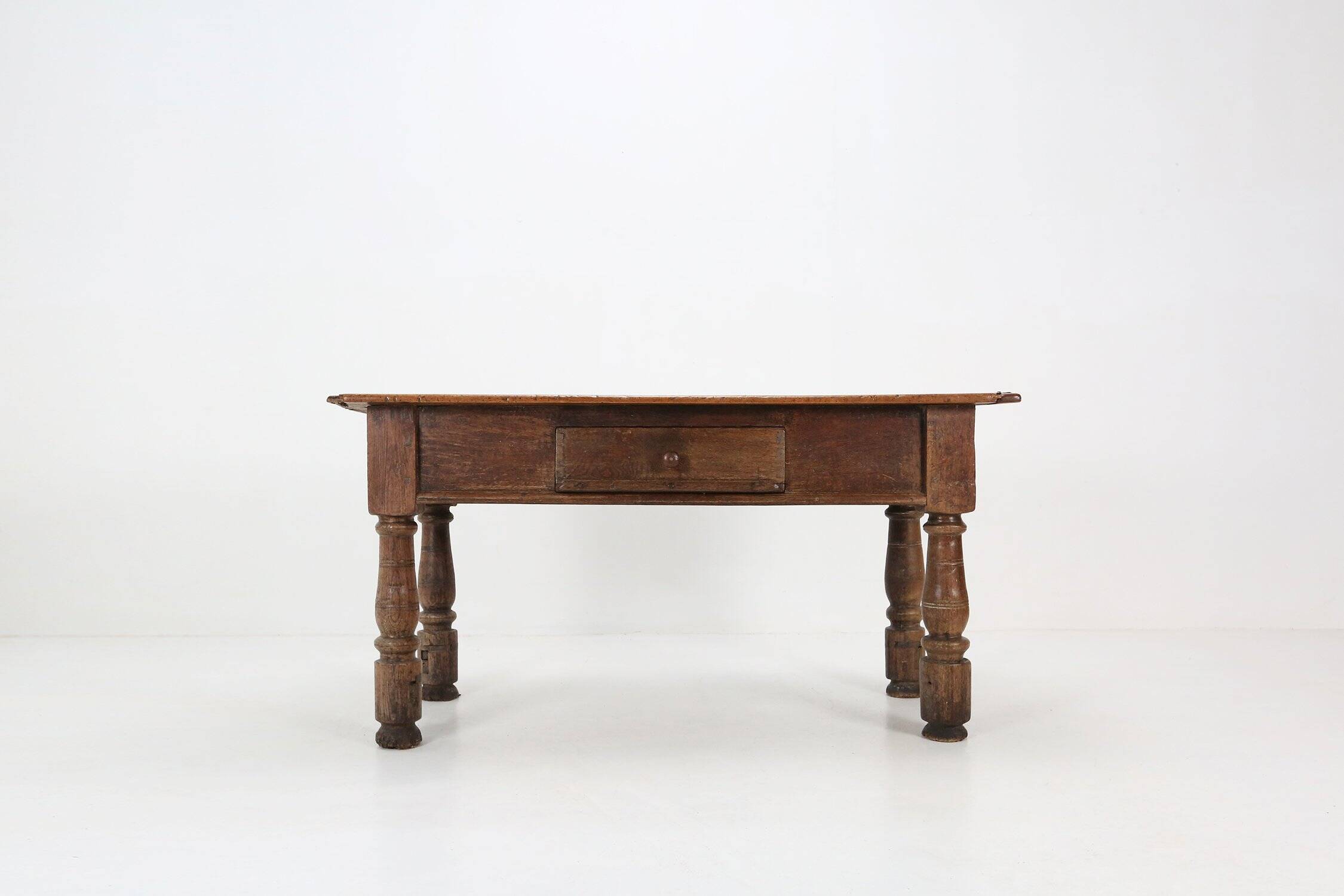 Belgian Antique oak console table with drawer, ca. 1740