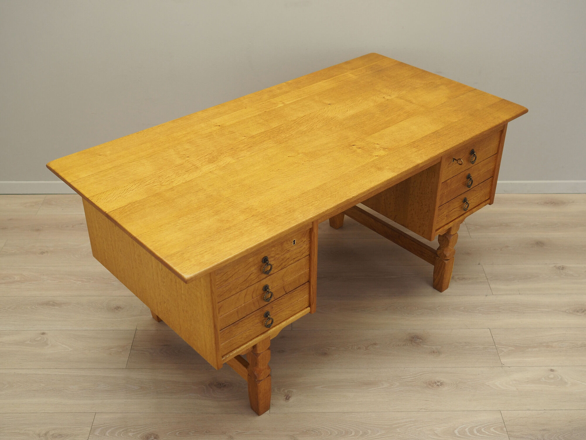 Oak desk, Danish design, 1960s