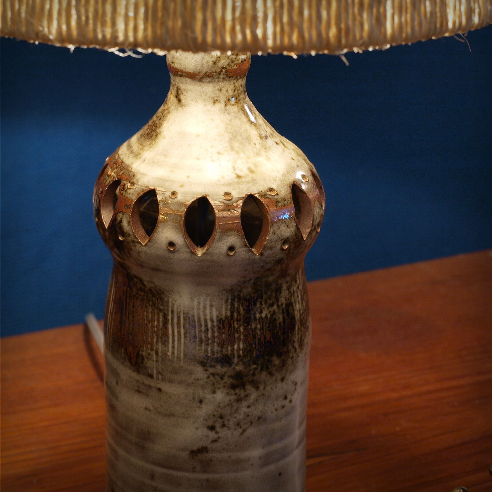 Ceramic lamp foot by Chantal and Thierry Robert