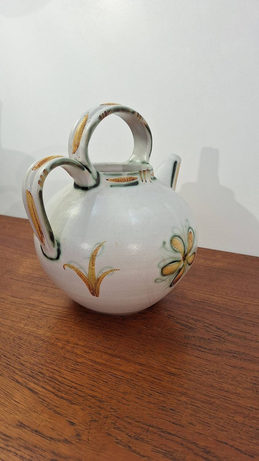 Keraluc Quimper ceramic jug