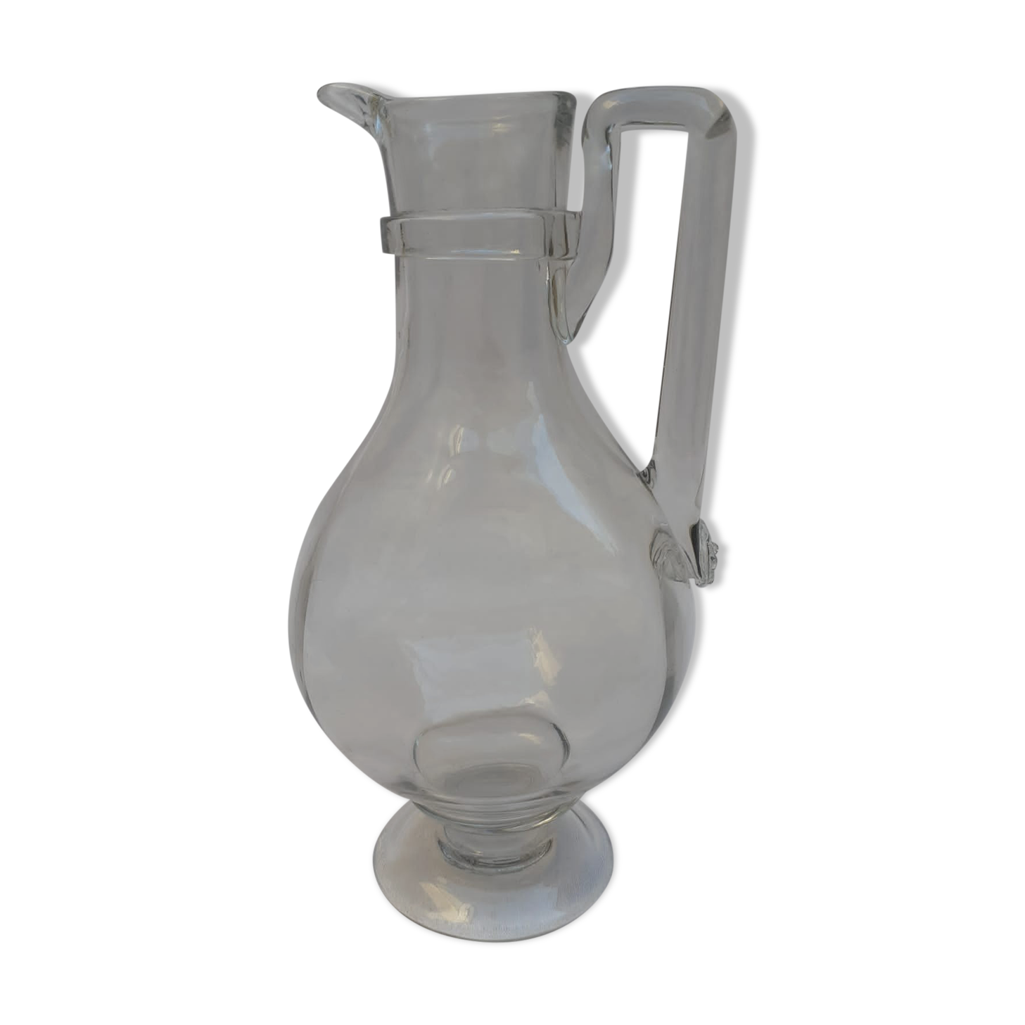 Carafe en verre soufflé