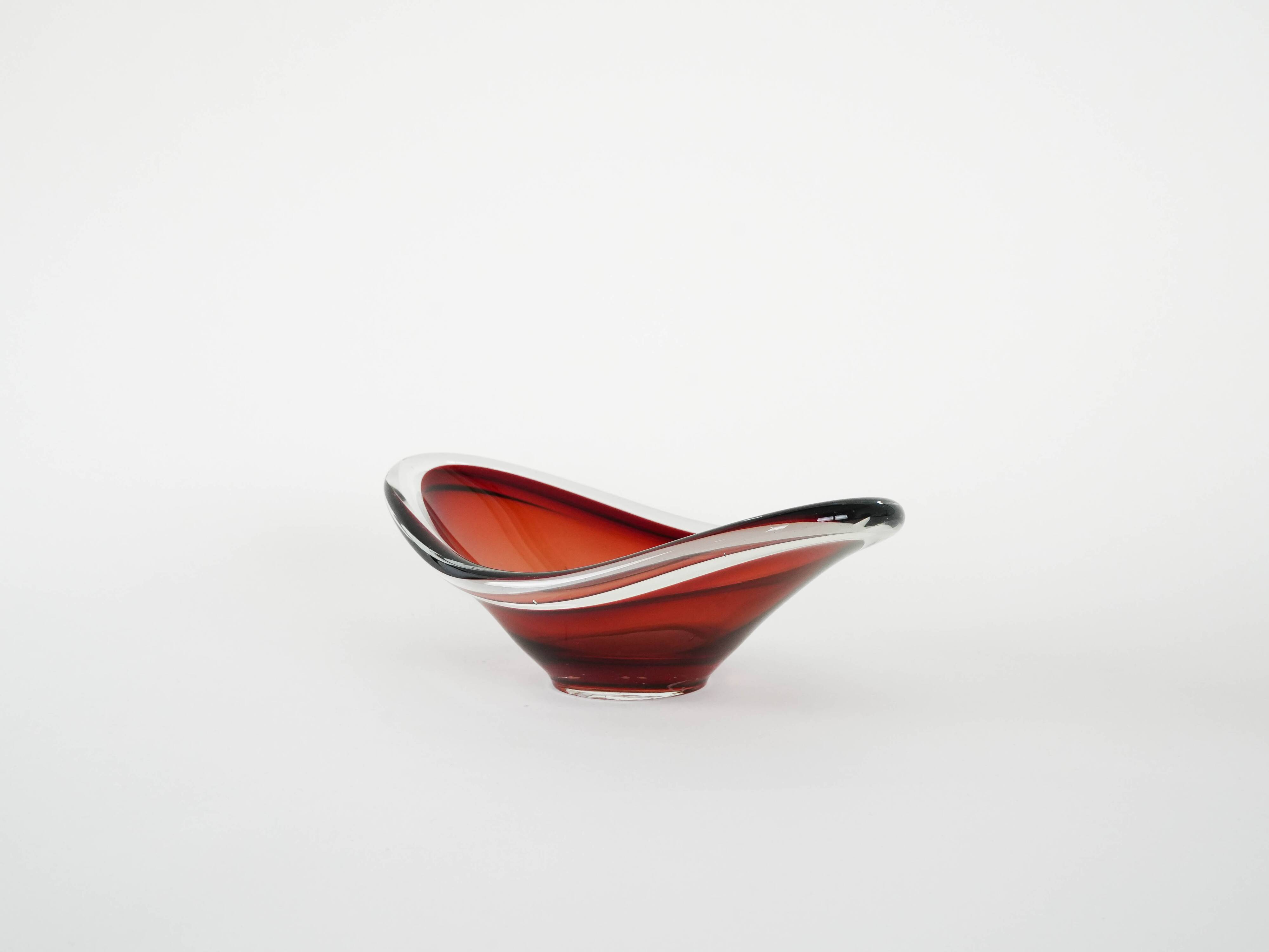 Ruby platter, Murano glass, Italian design, 1960s, made in Italy