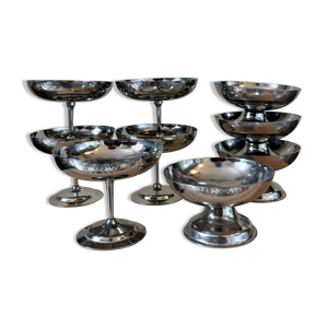 Lot de 9 coupes à dessert