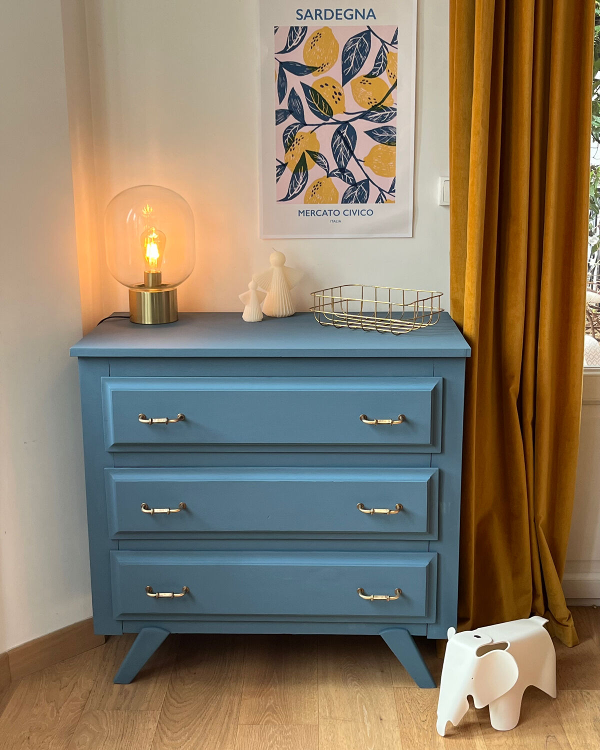 Renovated vintage chest of drawers