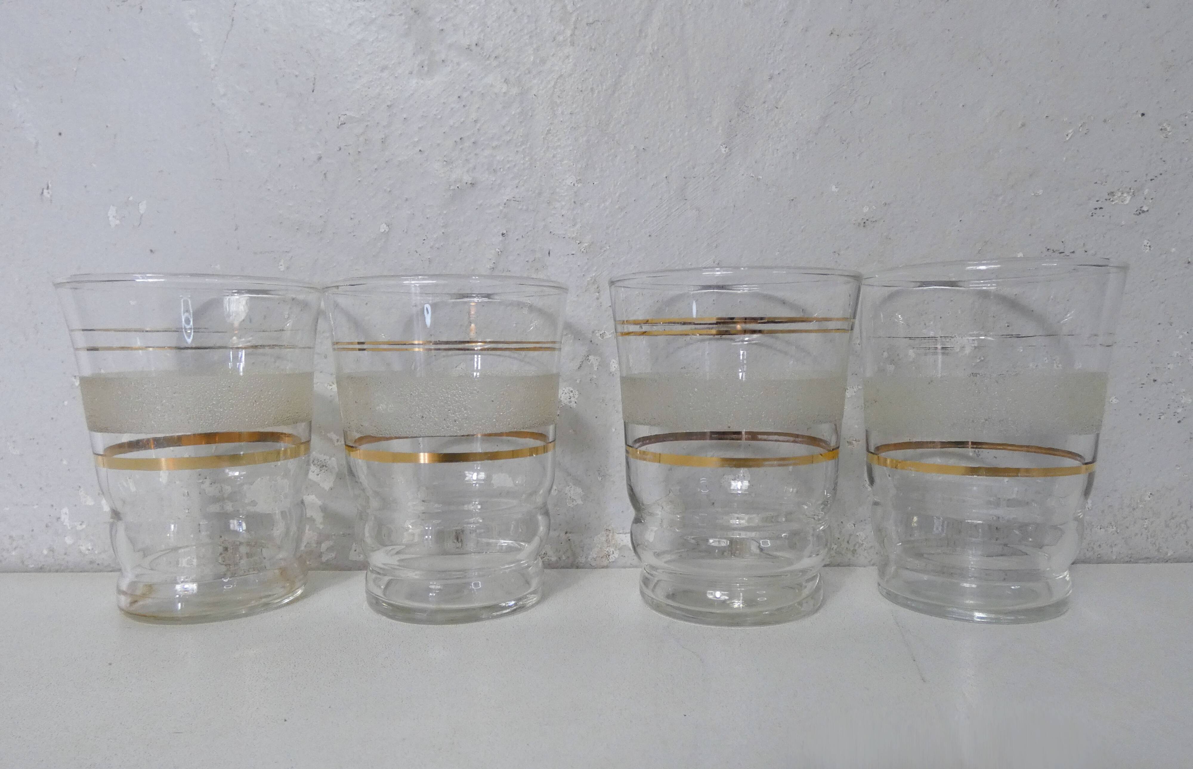 4 old vintage white granite glasses