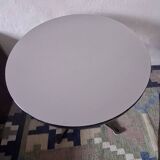 Table bistro circulaire Eames Vitra avec base contract, années 1960-70.