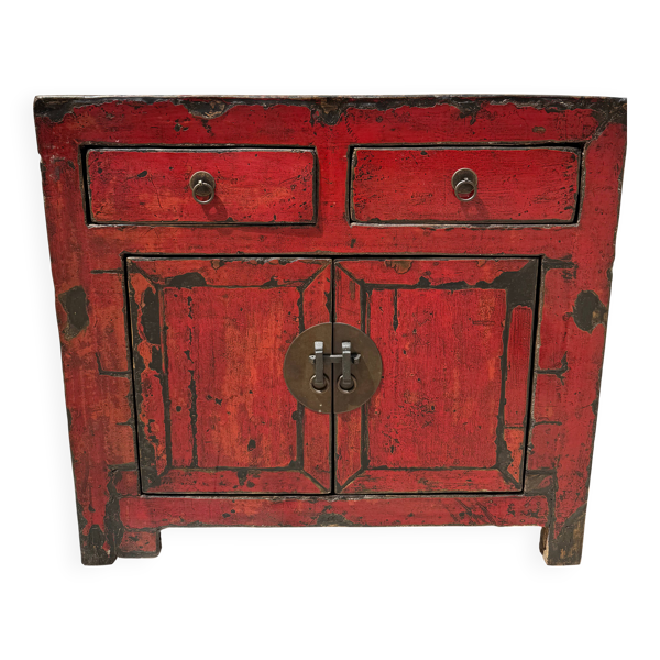 Buffet chinois ancien de style rustique, laqué rouge (1920-1950)