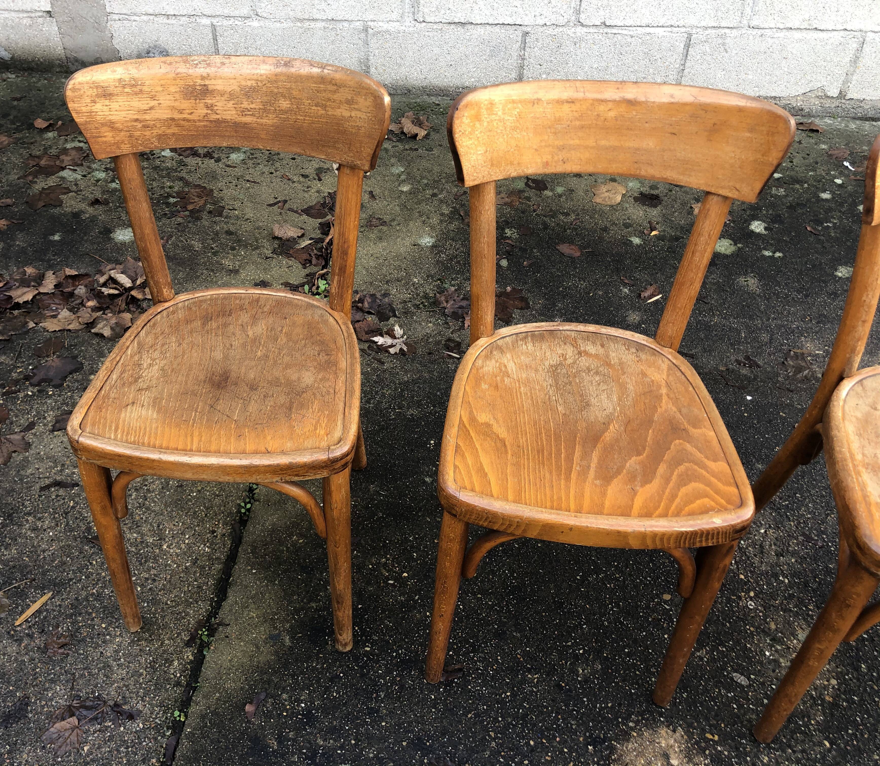 Lot of 4 vintage bistro chairs