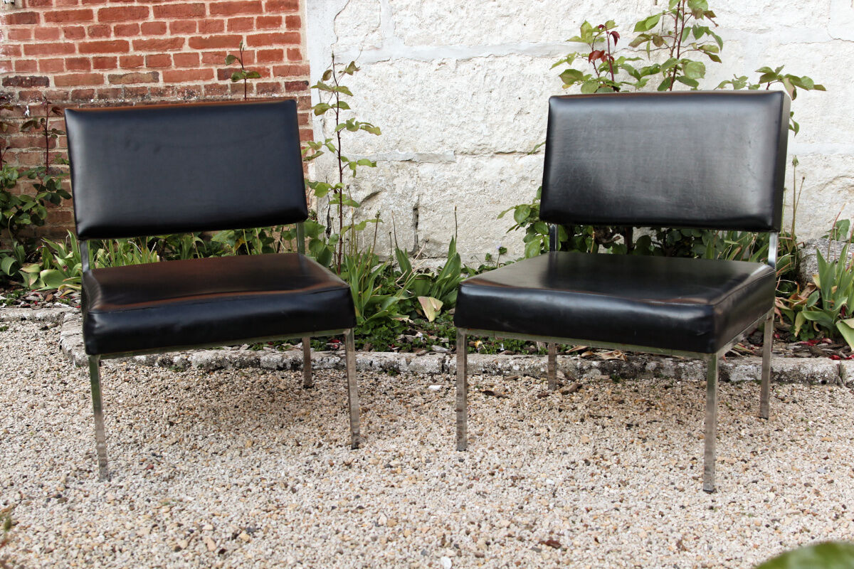 Pair of vintage chairs