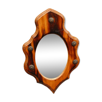 Miroir écusson en pin flammé, 33x22 cm