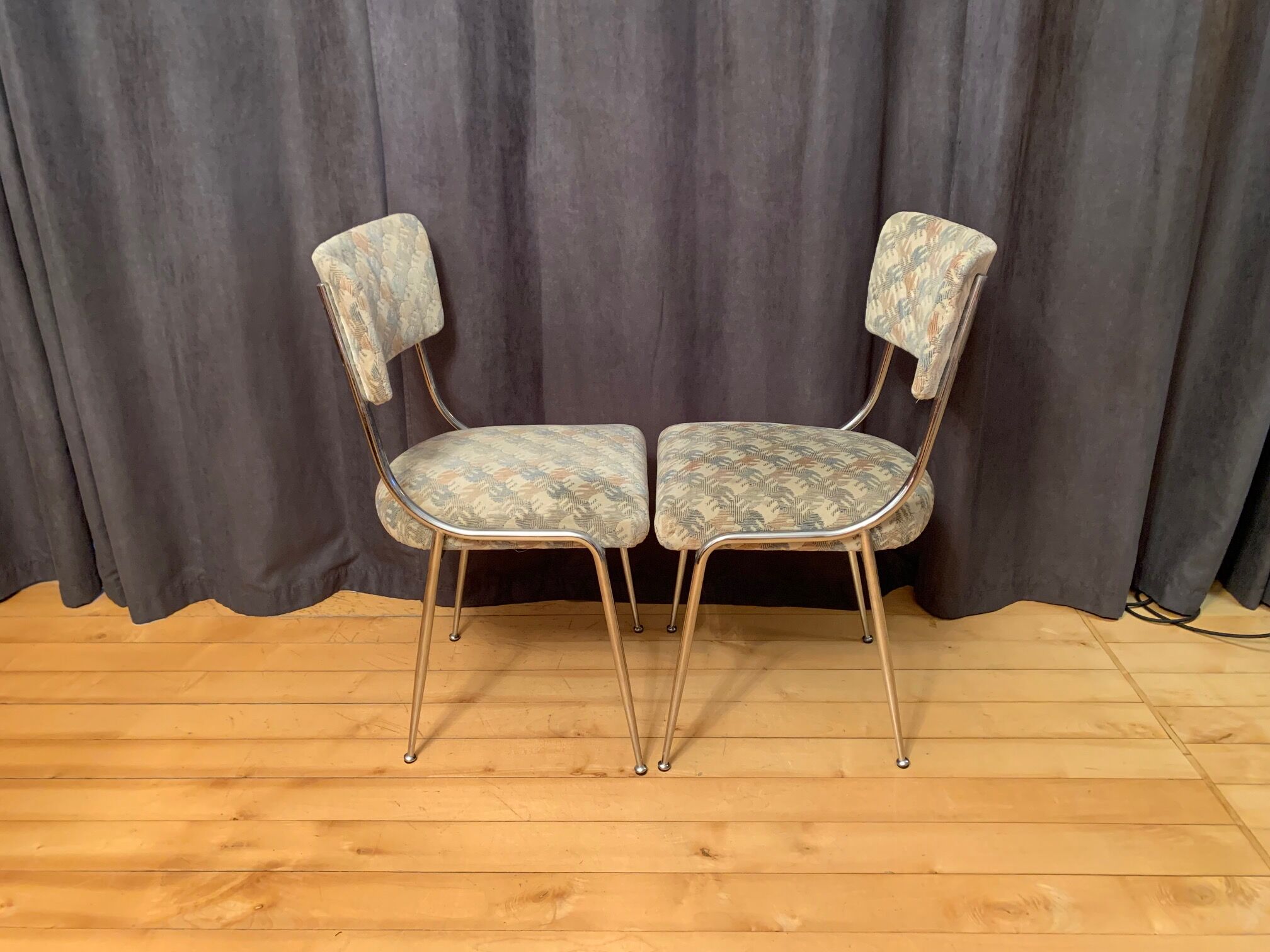 Pair of chairs Italy 1950s