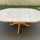 Extendable round dining table with central leg, renovated in solid wood, 200cm