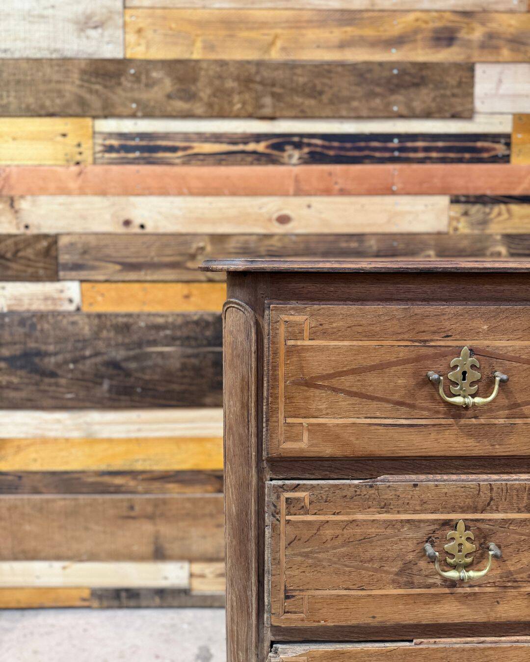 19th-century oak chest of drawers