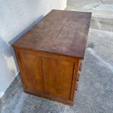 Desk a caissons