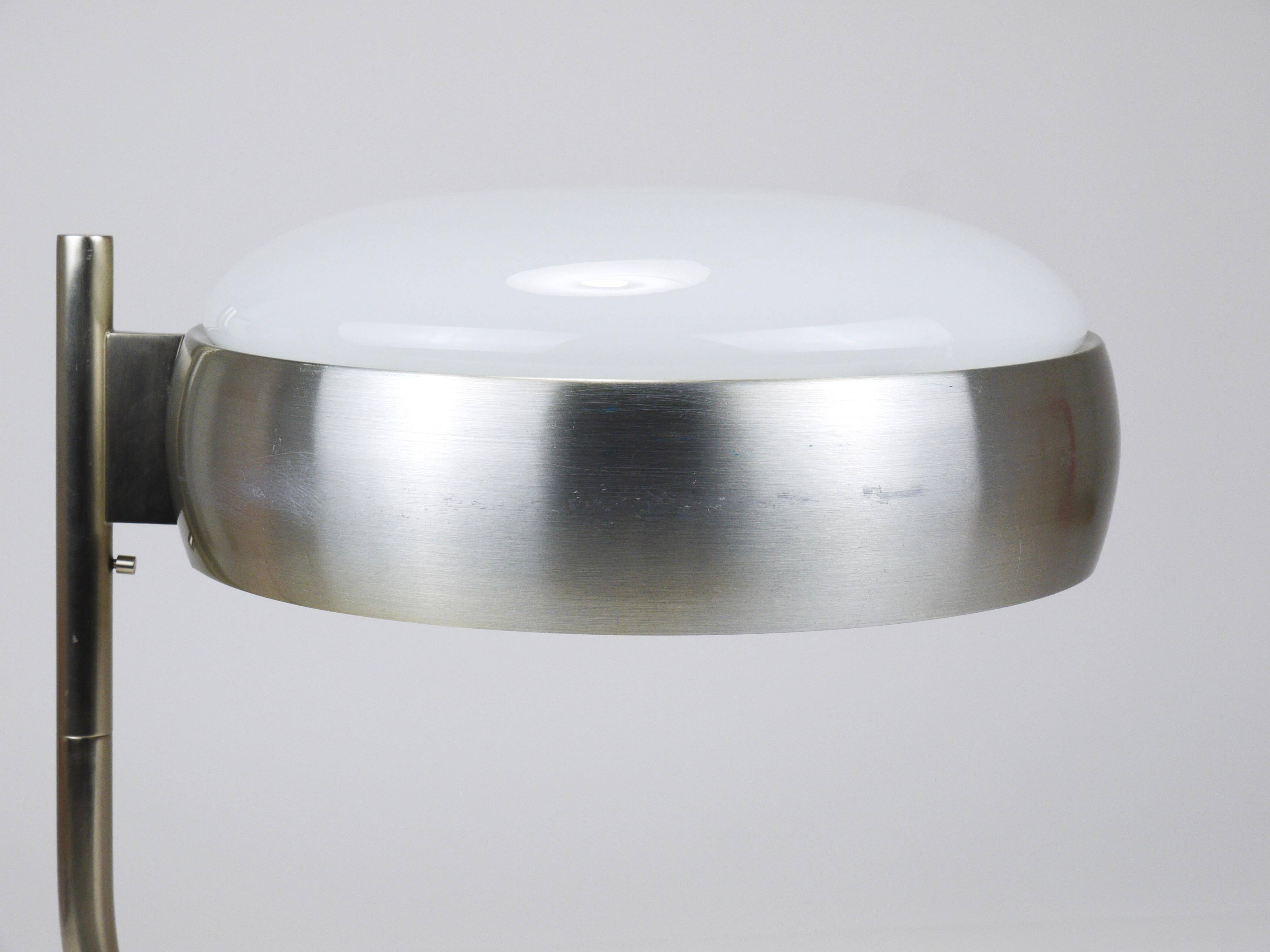 Oscar Torlasco black and nickel swivel desk lamp, Lumi Milano, Italy, 1960s.