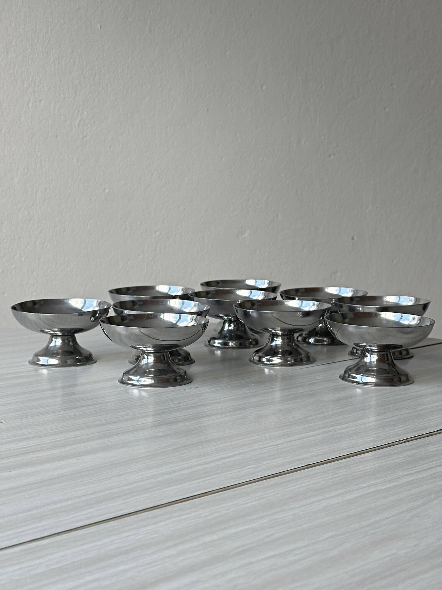 Lot de 10 coupes à glace vintage en inox argenté